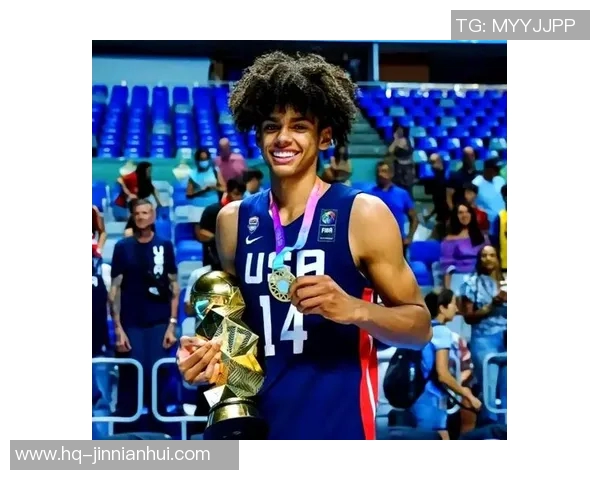 迈尼昂：从天才门将到足球界的璀璨新星之路